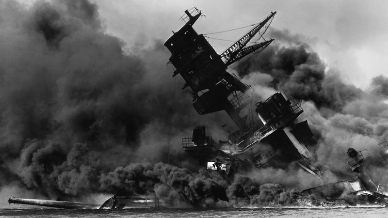 O ataque a Pearl Harbor - WikiImages, via Pixabay