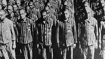 Vítimas do campo de concentração de Buchenwald em foto de 1941 - Museu Memorial do Holocausto dos Estados Unidos