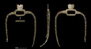 Objeto de bronze encontrado junto aos ossos humanos usados para o estudo - Divulgação/Wiltshire Museum