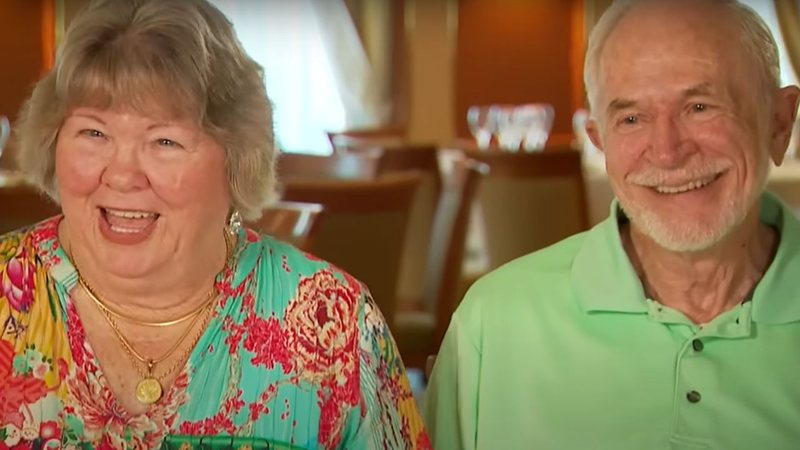 O casal de idosos durante entrevista - Divulgação/ Youtube