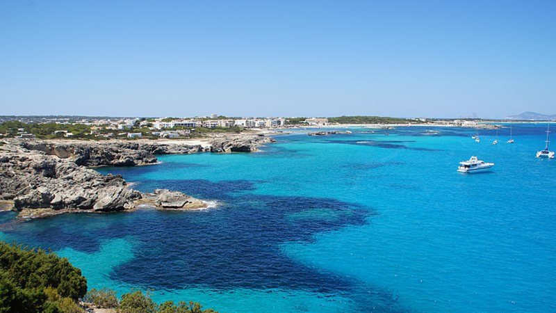 Imagem da ilha de Formentera - Reprodução/Wikimedia Commons/Emanuela Meme Giudici