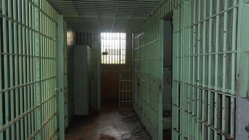 Imagem ilustrativa de uma cela de prisão - Reprodução/Pixabay/HoBoTrails12AM