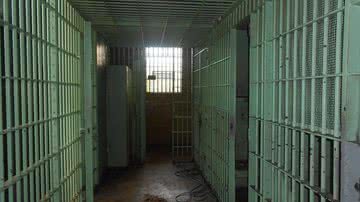 Imagem ilustrativa de uma cela de prisão - Reprodução/Pixabay/HoBoTrails12AM