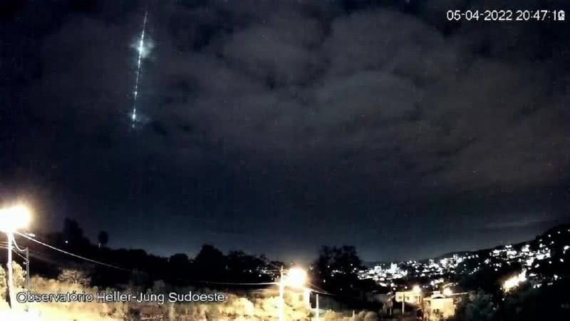Queda de meteoro em RS - Divulgação / Observatório Espacial Heller & Jung