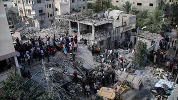 Construções destruídas após bombardeio em Gaza, território palestino - Getty Images