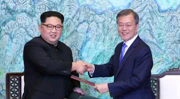 Fotografia dos líderes Kim Jong-un e Moon Jae-in, respectivamente - Getty Images