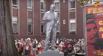 Estátua de Lenin - Divulgação/Youtube
