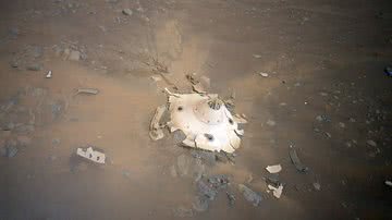 Fotografia de lixo na superfície marciana - Divulgação/ NASA