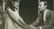 Djenane Machado e Raul Cortez na peça “Os corruptos” (1967) - Arquivo Nacional via Wikimedia Commons