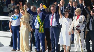 Lula após receber a faixa presidencial - Reprodução