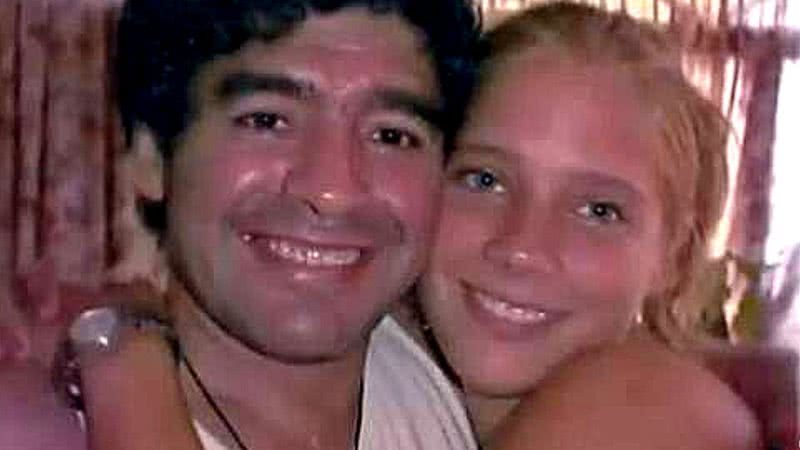 Maradona junto da então namorada e de Fidel Castro