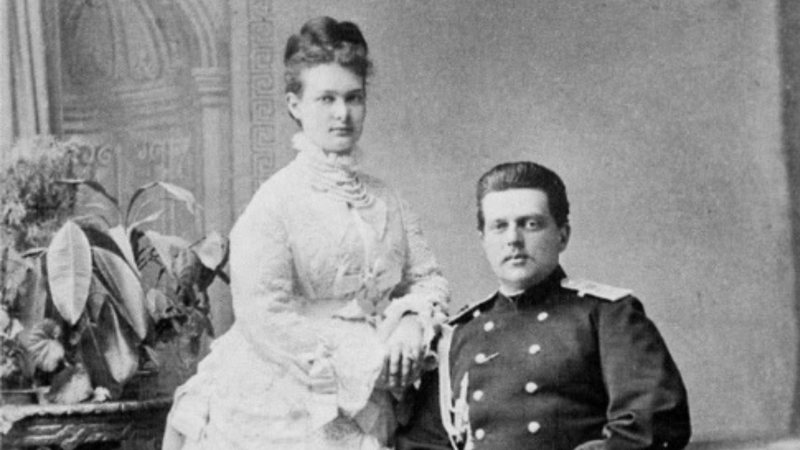 Maria Pavlovna e seu marido, Vladimir Alexandrovich da Rússia, tio do czar Nicolau II - Wikimedia Commons