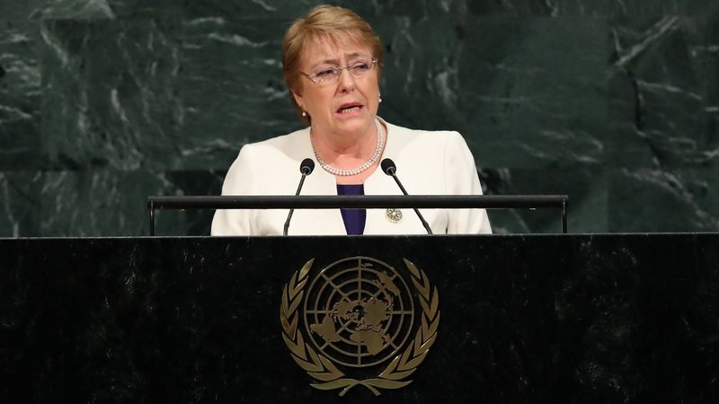 Comissária de Direitos Humanos da ONU, Michelle Bachelet, durante pronunciamento em 2017 - Getty Images