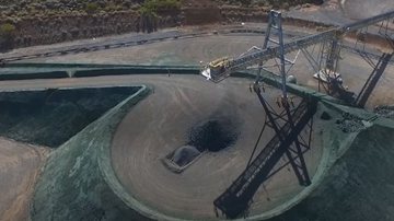 Imagem mostrando trecho da área de mineração - Divulgação/ Youtube/ ABC News Australia