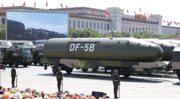 Imagem meramente ilustrativa de mísseis nucleares Dongfeng-5B, da China - Wikimedia Commons