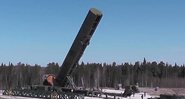 O RS-18 Sarmat acoplado em uma base militar - Divulgação/ Ministério da Defesa da Rússia