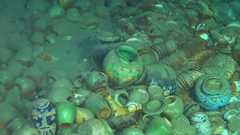 Itens de porcelana encontrados em naufrágios - Reprodução / Academia Chinesa de Ciências