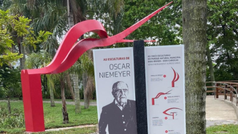 Imagem de uma das esculturas de Oscar Niemeyer - Reprodução/Instagram/carioca_cidadecriativa