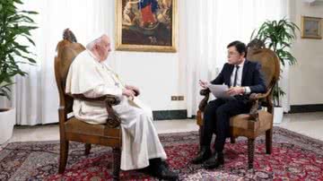 Papa Francisco e o repórter Jorge Fontevecchia - Imprensa do Vaticano