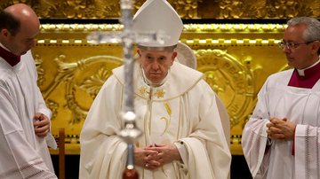Papa Francisco durante missa, no Canadá - Getty Images