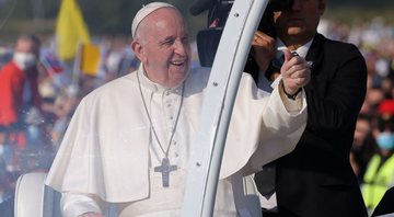 Papa durante passeio em 2021 - Getty Images