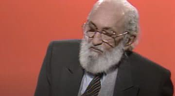 Paulo Freire, o homenageado, em uma entrevista para a TV Cultura em 1993 - Divulgação / YouTube / TV Cultura