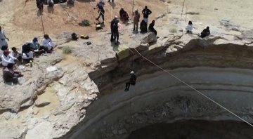 Espeleólogos exploram o "Poço do Inferno" no Iêmen - Divulgação/Vídeo/BBC