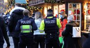 Polícia alemã nas ruas durante novembro de 2021 - Getty Images