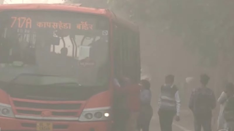 Imagem da poluição atmosférica observada em Nova Délhi - Reprodução/Vídeo/YouTube/Fala Brasil