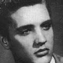 Elvis Presley, o Rei do Rock - Domínio Público/Wikimedia Commons