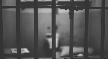 Imagem poética de prisão - Foto de Ichigo121212 no Pixabay
