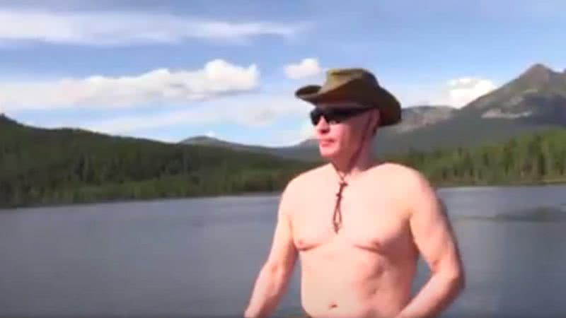 Registro de Putin sem camiseta - Divulgação/Vídeo/Youtube