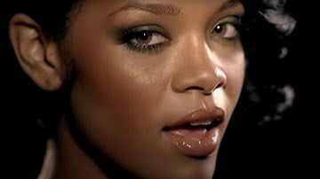 Trecho do clipe de "Umbrella" - Divulgação/YouTube/Rihanna