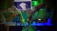 Robô STAR realiza cirurgia laparoscópica nos EUA - Divulgação/Johns Hopkins University