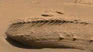 Imagem das rochas de Marte que se parecem com uma coluna vertebral - Reprodução/NASA/JPL-Caltech/MSSS/NeV-T
