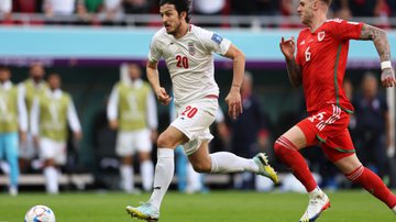 Sardar Azmoun durante jogo contra País de Gales - Getty Images