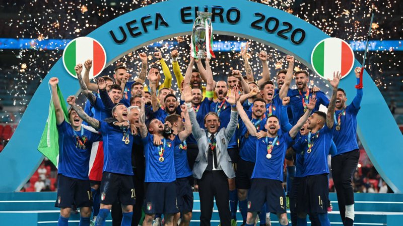 Seleção italiana de 2020 na final de campeonato europeu - Getty Images