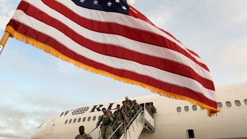 Soldados norte-americanos retornando para os EUA após missão no Iraque, em 2011 - Getty Images