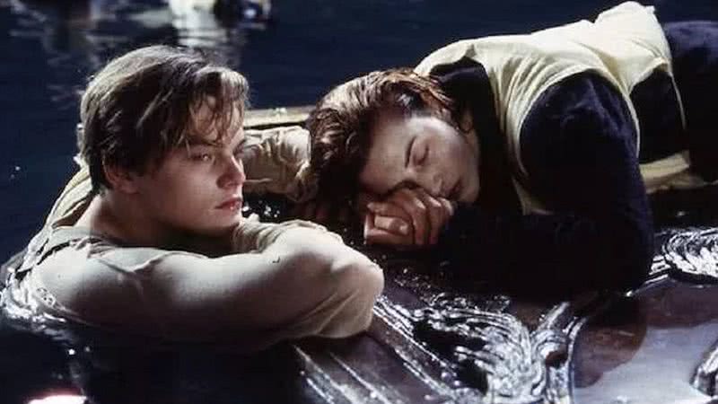 Uma das cenas mais famosas do filme Titanic - Divulgação/Paramount Pictures