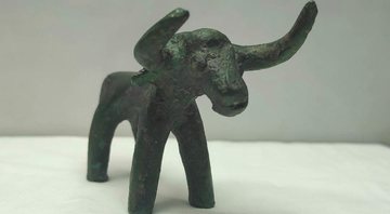 Touro de bronze encontrado - Ministério da Cultura da Grécia