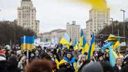 Manifestantes protestam contra a Guerra da Ucrânia na Alemanha - Getty Images