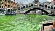 Canal de Veneza com cor verde - Reprodução / Redes Sociais