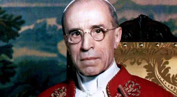 Papa Pio XII - Wikimedia Commons