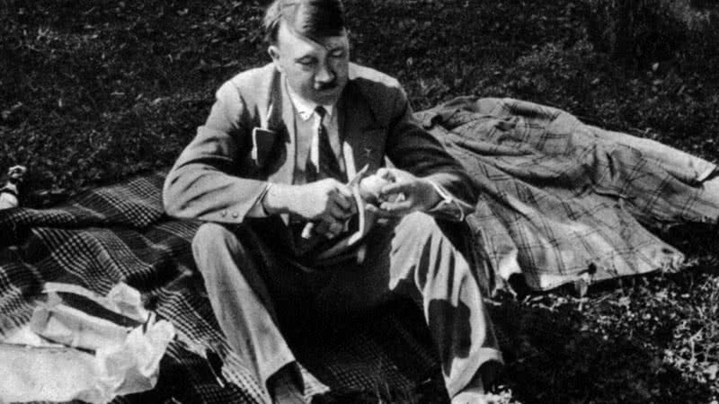 Uma das raras imagens de Adolf Hitler antes da Segunda Guerra - Wikimedia Commons