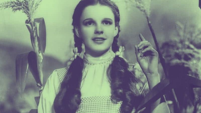 Garland em O mágico de Oz (1939) - Wikimedia Commons