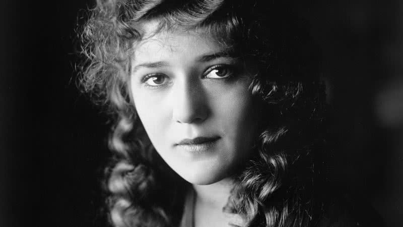 Retrato da atriz Mary Pickford - Wikimedia Commons