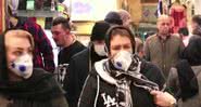 Cidadãos iranianos usando máscaras para evitar o contágio - Divulgação