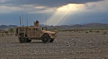 Veículo militar no Afeganistão - pixabay