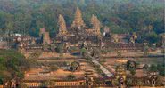 Angkor Wat, na região da cidade - Wikimedia Commons