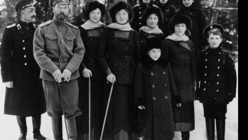 O czar Nicolau II e sua família - Reprodução